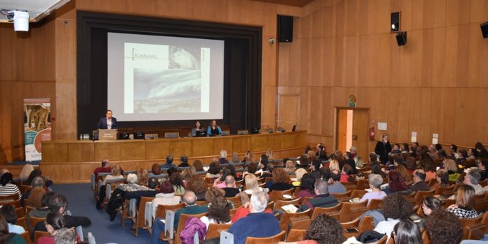 ΣΕΜΙΝΑΡΙΟ ΠΕΡΙΒΑΛΛΟΝΤΙΚΗΣ ΕΚΠΑΙΔΕΥΣΗΣ ΓΙΑ ΕΚΠΑΙΔΕΥΤΙΚΟΥΣ ΤΗΣ ΑΤΤΙΚΗΣ</br>ΚΛΙΜΑΤΙΚΕΣ ΑΛΛΑΓΕΣ ΣΤΟ ΑΙΓΑΙΟ:</br> Ανακαλύπτοντας στο Απολιθωμένο Δάσος Λέσβου το μέγεθος της σύγχρονης απειλής | 3 Φεβρουαρίου 2020