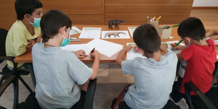 Ένα Σαββατοκύριακο στο Μουσείο Φυσικής Ιστορίας Απολιθωμένου Δάσους<br>Δράσεις για οικογένειες και παιδιά