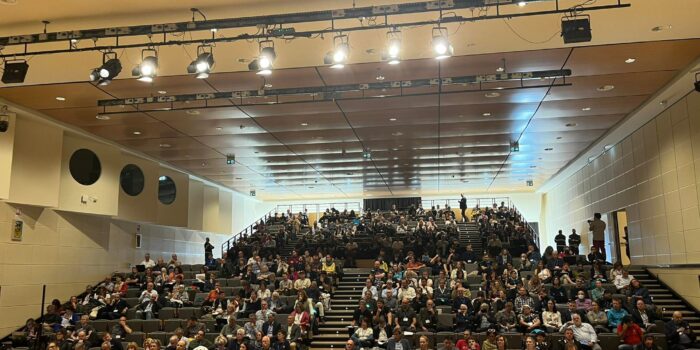 ΠΑΡΟΥΣΙΑΣΗ ΤΗΣ ΛΕΣΒΟΥ & ΤΟΥ ΑΠΟΛΙΘΩΜΕΝΟΥ ΔΑΣΟΥΣ ΣΤΟ ΕΥΡΩΠΑΪΚΟ ΣΥΝΕΔΡΙΟ ΓΕΩΠΑΡΚΩΝ